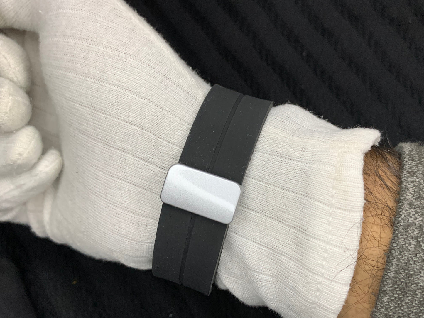 Men Silicone Strap Watch