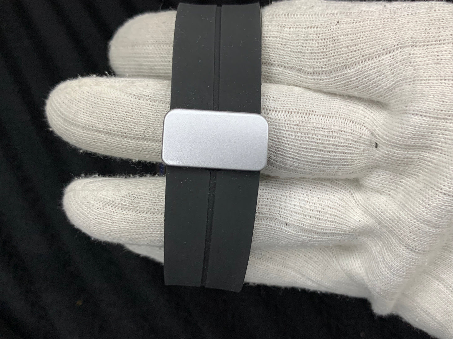 Men Silicone Strap Watch